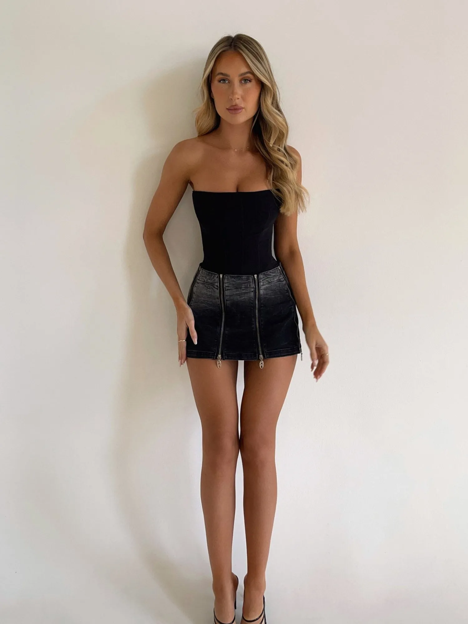 Broad Textiles ELESTRIA MINI SKIRT BLACK Best